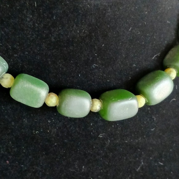 VNT RARE JADE Square Bead Necklace 925 Silver Dark Green + Light Green Beveled - Picture 5 of 14